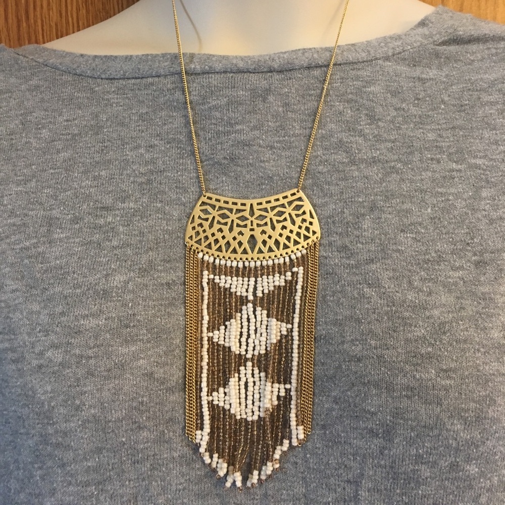 Stella & Dot Avalon Fringe necklace